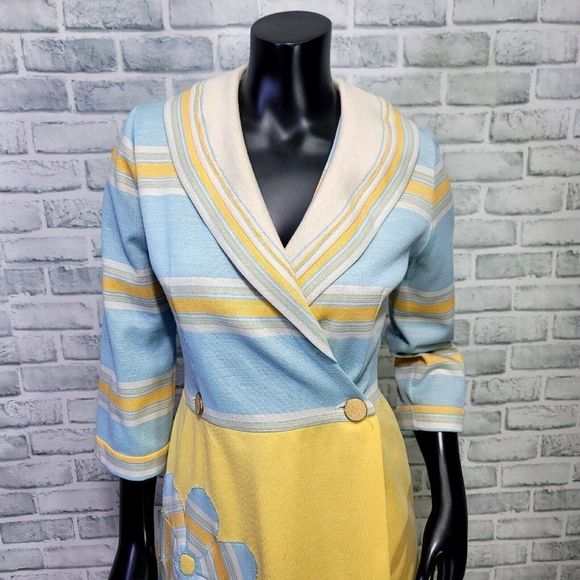 Vintage 60s 70s Womens M Knit Polyester Wrap Maxi Dress Hippie Flower Applique - Picture 3 of 14